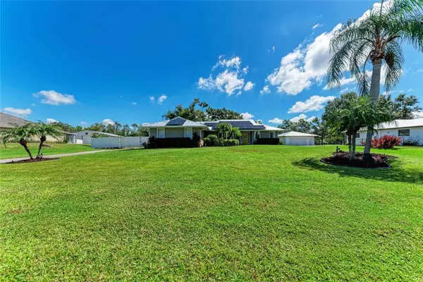 Sarasota, FL 34240,1821 RACIMO DR