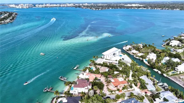 Sarasota, FL 34242,25 LANDS END LN
