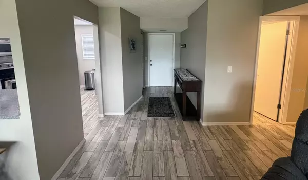 Bradenton, FL 34209,3880 IRONWOOD LN #208E