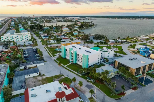 Madeira Beach, FL 33708,15305 1ST ST E #201