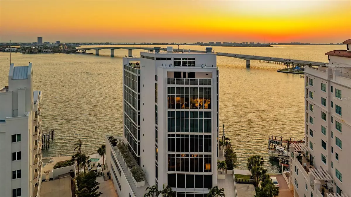Sarasota, FL 34236,280 GOLDEN GATE PT #600