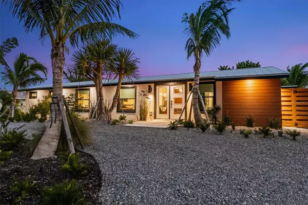 505 65TH ST, Holmes Beach, FL 34217