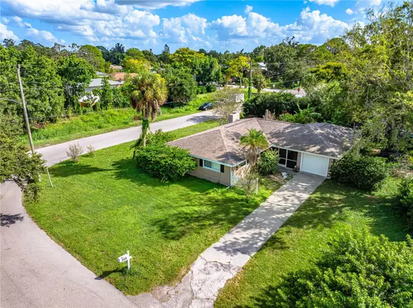Sarasota, FL 34237,2588 COLORADO ST