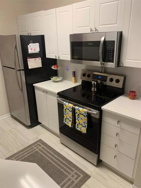 Sarasota, FL 34238,5140 NORTHRIDGE RD #204