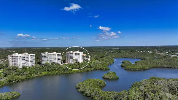 Osprey, FL 34229,385 N POINT RD #903