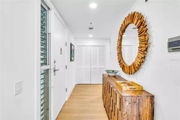 Longboat Key, FL 34228,615 DREAM ISLAND PL #201