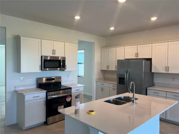 Venice, FL 34293,17333 LUMINOUS AVE