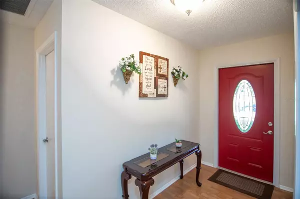 Bradenton, FL 34205,2216 40TH ST W