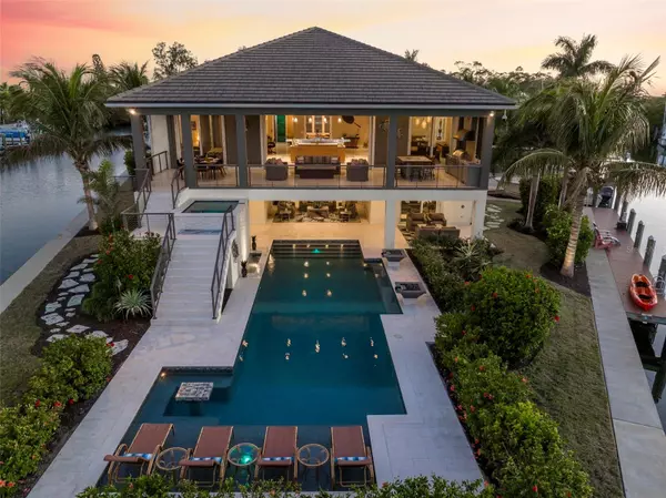 Anna Maria, FL 34216,242 OAK AVE