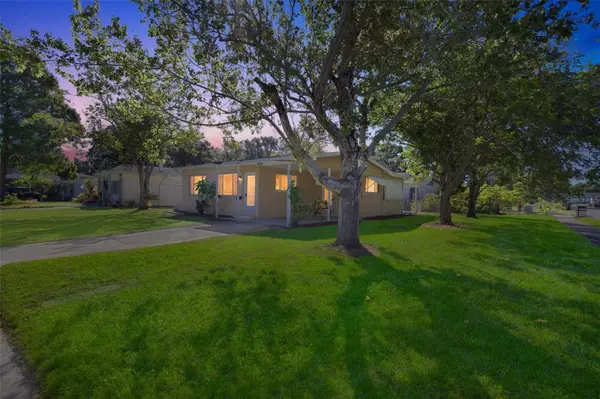 Pinellas Park, FL 33781,6092 71ST AVE N