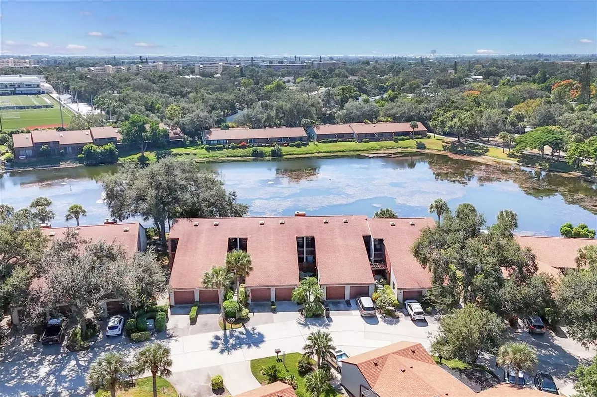 Bradenton, FL 34209,4534 PARK LAKE TER N #NA