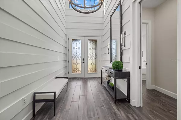 Sarasota, FL 34240,7892 MAINSAIL LN