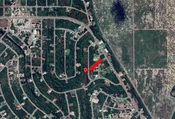 Lake Placid, FL 33852,527 ROCKEFELLER AVE