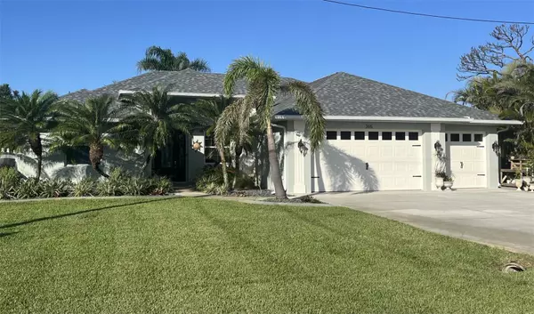 Rotonda West, FL 33947,265 WHITE MARSH LN