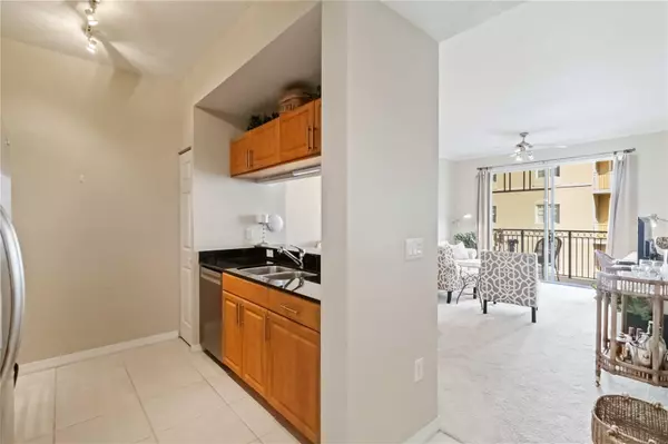 Sarasota, FL 34236,1064 N TAMIAMI TRL #1308