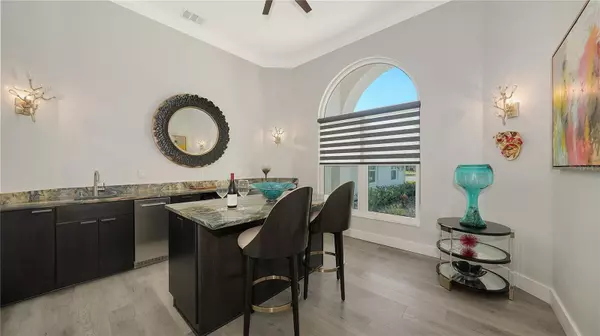 Sarasota, FL 34240,7660 DONALD ROSS RD W