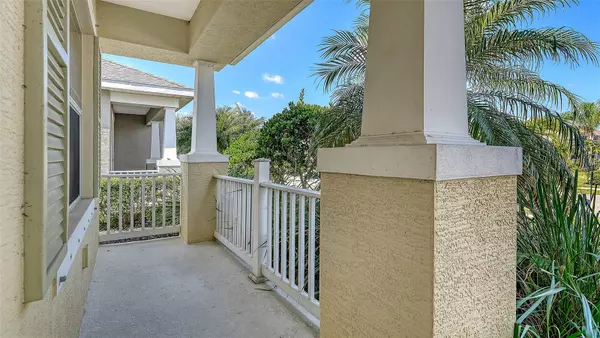 Sarasota, FL 34243,4620 WHISPERING LEAVES DR