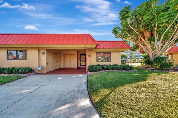 9611 VALENCIA CV, Bradenton, FL 34210