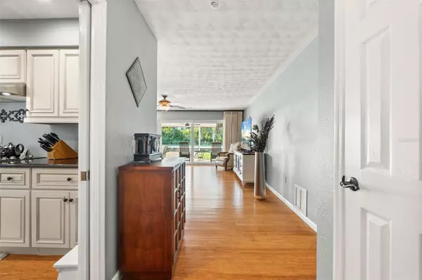 Bradenton, FL 34205,2411 32ND AVE W