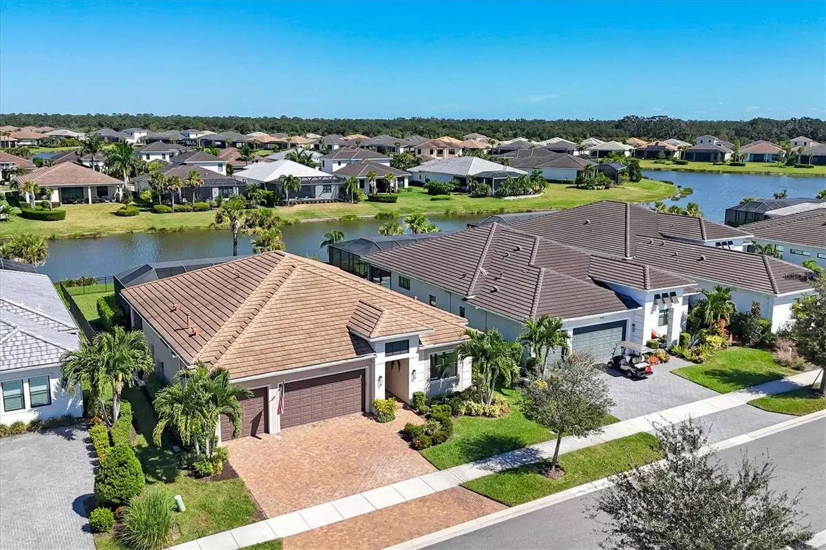 Sarasota, FL 34240,9008 BERNINI PL