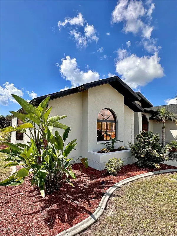 Rotonda West, FL 33947,1 CLUBHOUSE RD