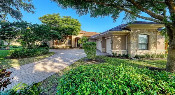 Sarasota, FL 34240,9261 MCDANIEL LN