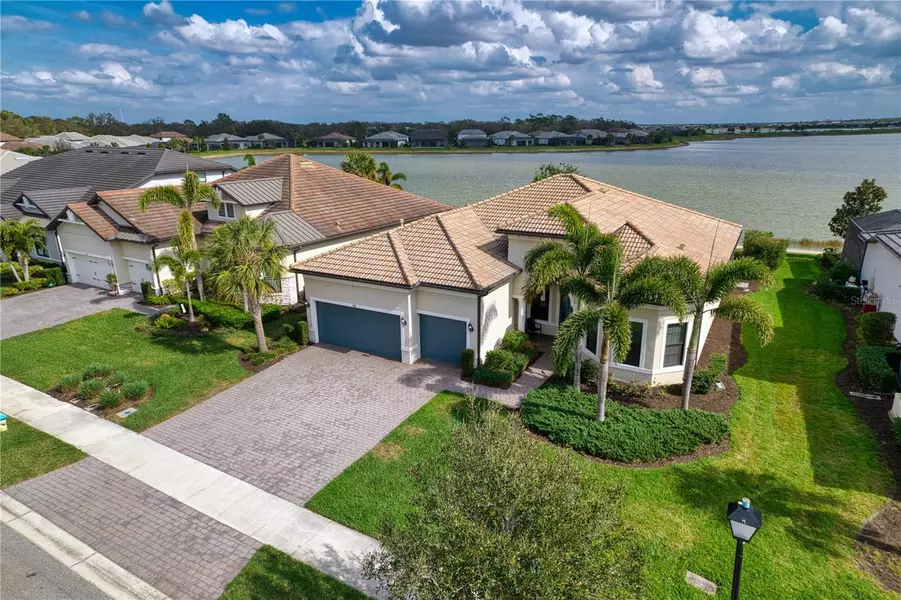 7760 GRANDE SHORES DR, Sarasota, FL 34240