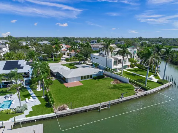 Sarasota, FL 34239,1386 TANGIER WAY