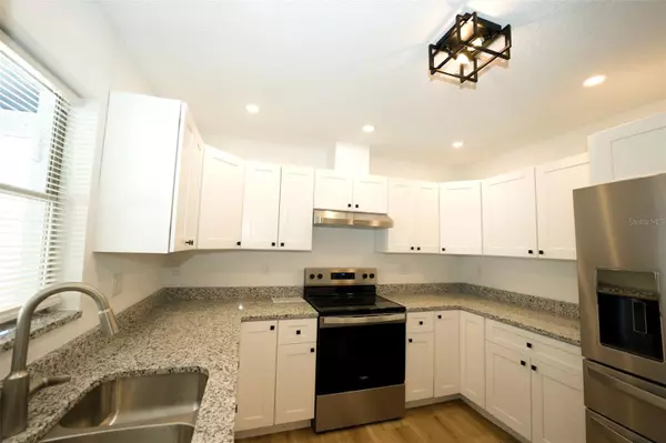 Venice, FL 34293,391 GULF BREEZE BLVD