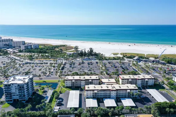 Sarasota, FL 34242,925 BEACH RD #311