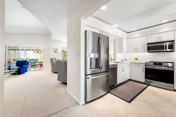 Bradenton, FL 34210,6101 34TH ST W #16G