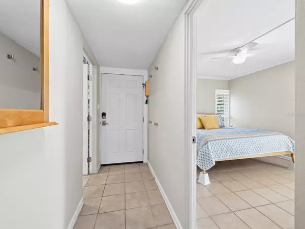 Longboat Key, FL 34228,2850 GULF OF MEXICO DR #2