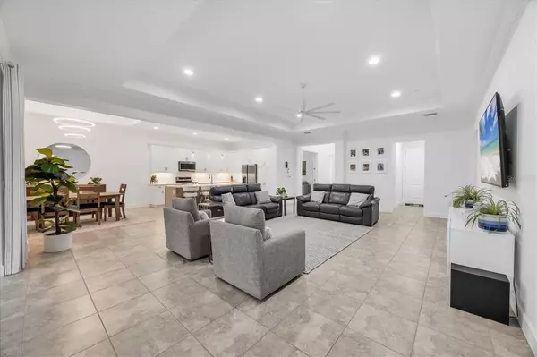 Sarasota, FL 34241,7761 SANDHILL LAKE DR