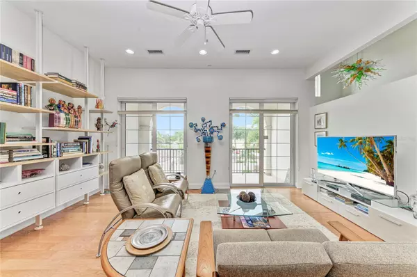 Venice, FL 34285,435 NOKOMIS AVE S #312