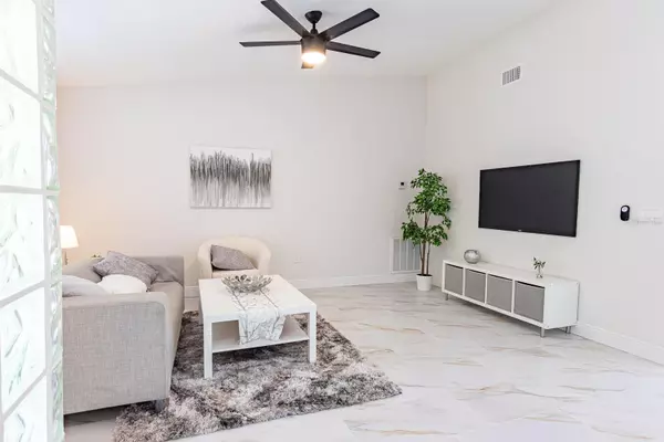 Sarasota, FL 34235,3226 PATTON ST