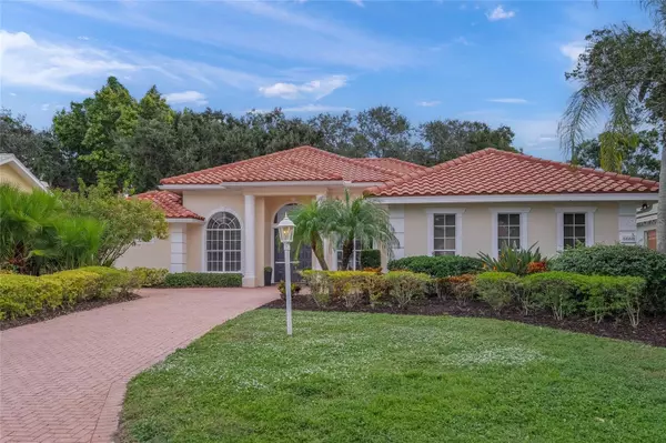 University Park, FL 34201,6660 SAINT JAMES XING