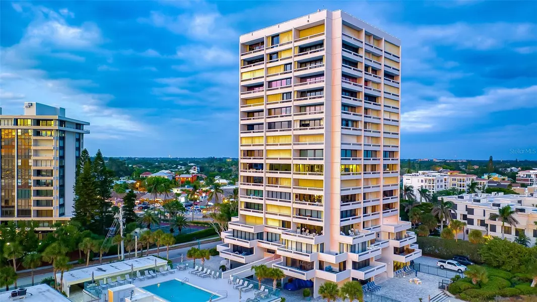 5400 OCEAN BLVD #12-2, Sarasota, FL 34242