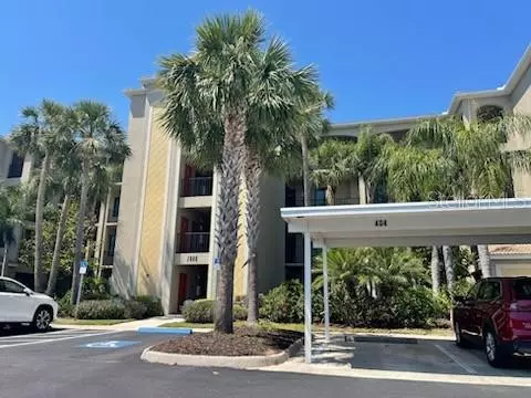 Bradenton, FL 34212,7005 RIVER HAMMOCK DR #404