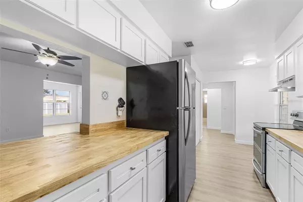 Punta Gorda, FL 33983,27055 SAFE HAVEN LN