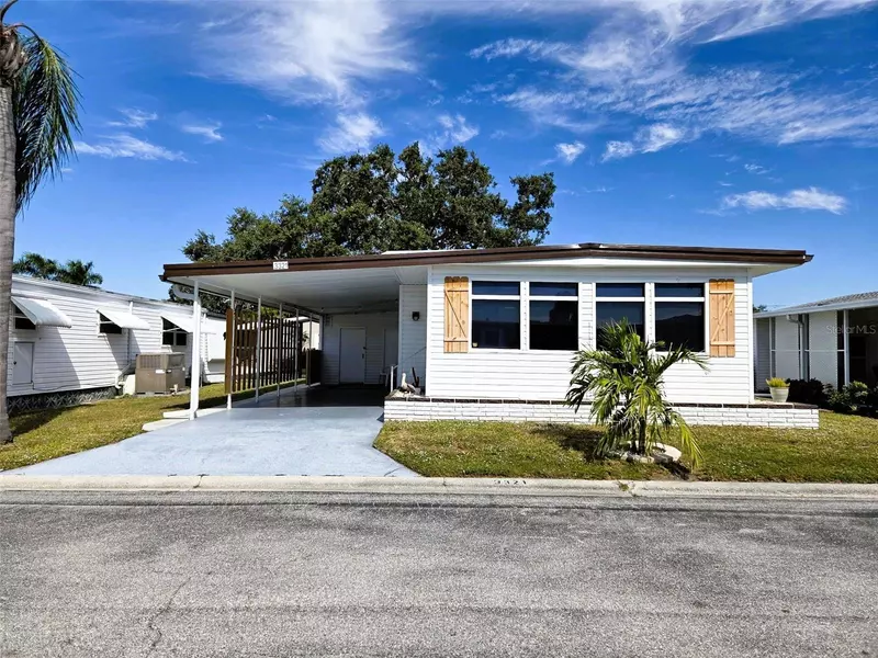 3321 SHINGLE OAK TER, Sarasota, FL 34237