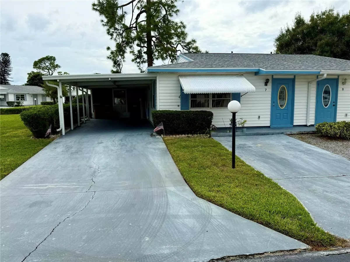 Lehigh Acres, FL 33936,7 DESERT CANDLE CIR