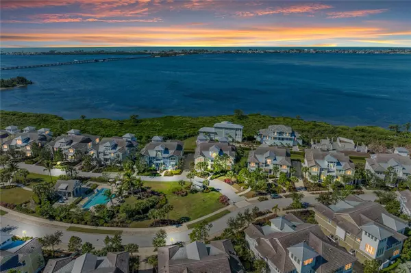 Bradenton, FL 34209,334 CASTAWAY CAY DR #101