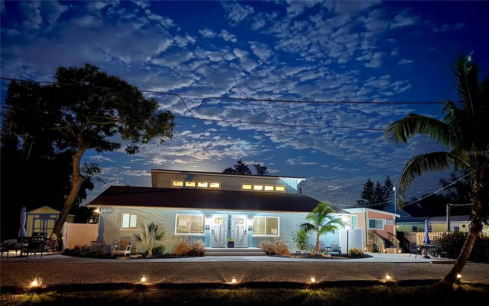 3155 WATERSIDE DR, Englewood, FL 34224