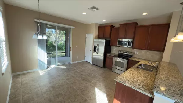 Sarasota, FL 34238,8722 KARPEAL DR