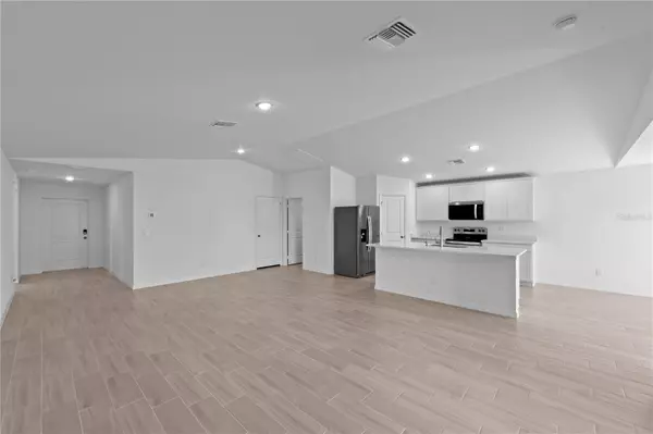 Port Charlotte, FL 33980,23414 MAC DOUGALL AVE