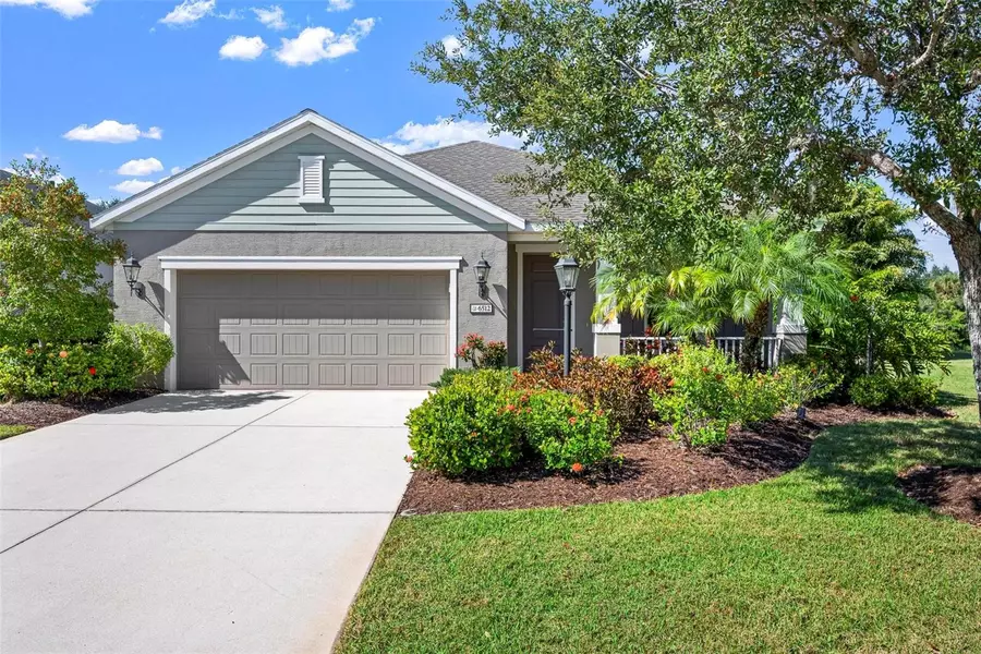 6512 PALM LEAF CT, Sarasota, FL 34243