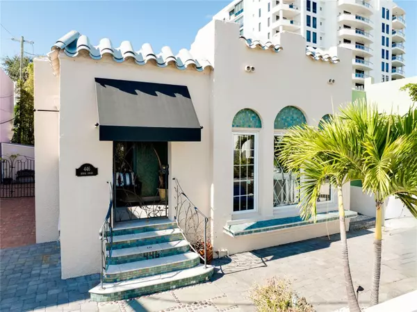 Sarasota, FL 34236,446 BURNS CT