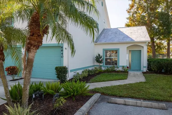 Bradenton, FL 34203,6640 PINEVIEW TER #6640