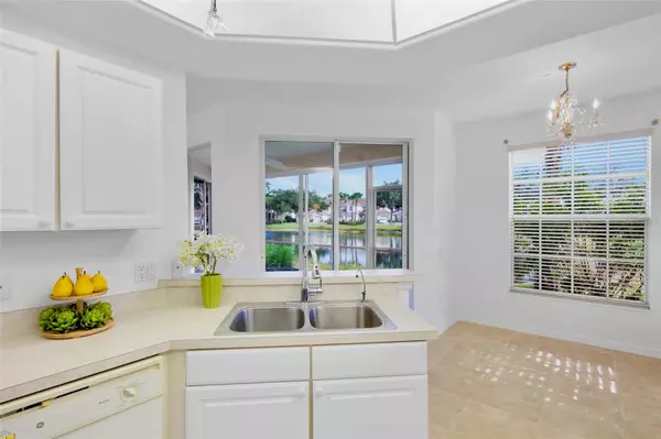 Sarasota, FL 34238,4463 CINNAMON DR #2502