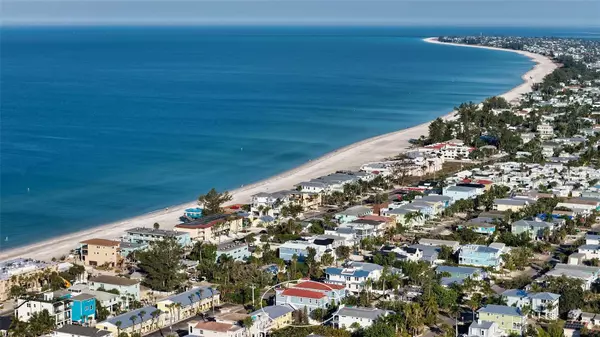 Bradenton Beach, FL 34217,2317 AVENUE C #300